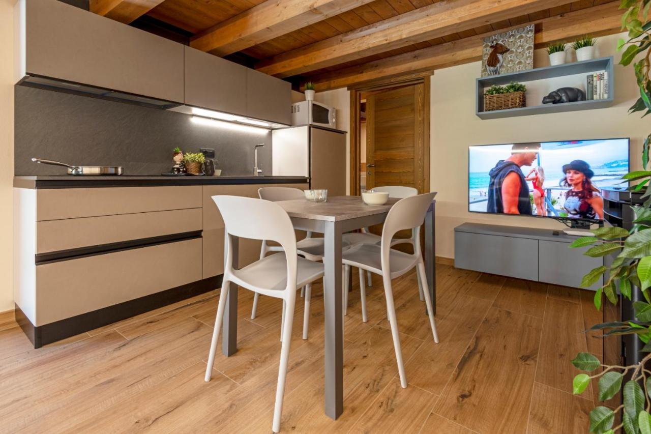 Maison Marcoz - Appartamenti Vacanze Etroubles Exterior foto